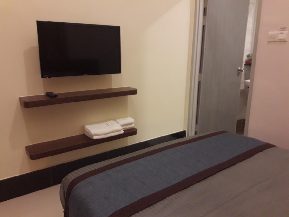 De Benz Inn ملقا المظهر الخارجي الصورة