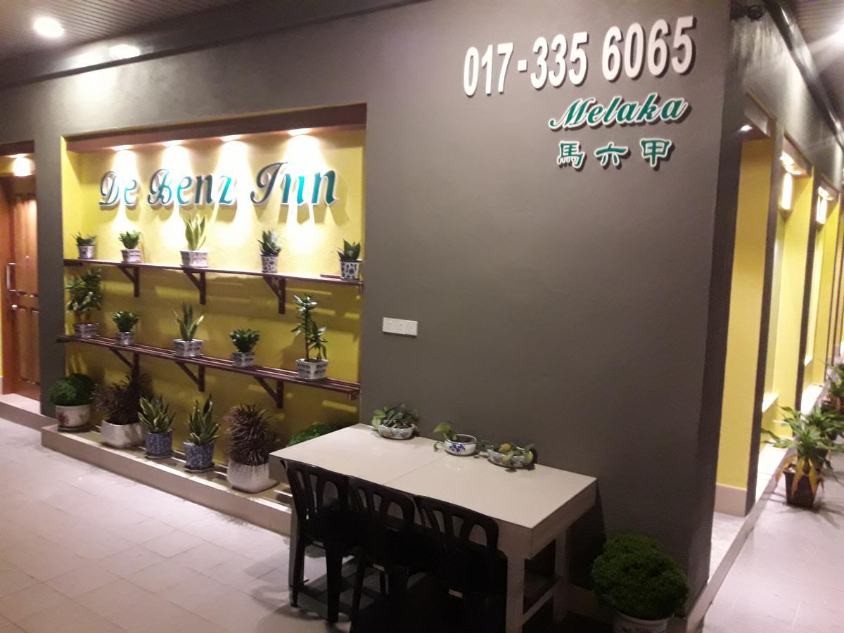 De Benz Inn ملقا المظهر الخارجي الصورة